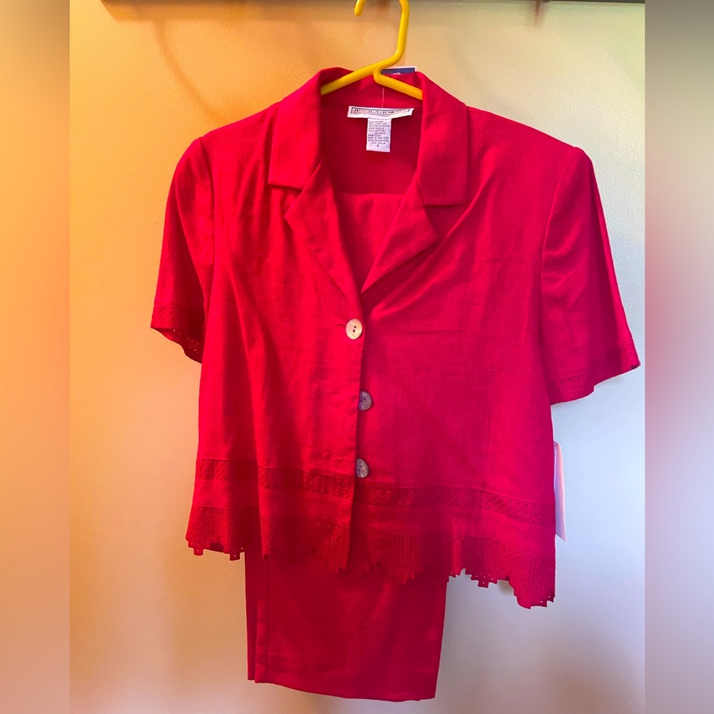 Women’s size 8 Linen Pantsuit